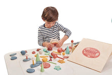 Afbeelding in Gallery-weergave laden, Tender Leaf Toys mijn bosbodemdoos