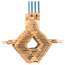 Afbeelding in Gallery-weergave laden, Kapla houten kist met 280 plankjes en rood bouwboek, 6+