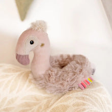 Afbeelding in Gallery-weergave laden, Fehn ringrammelaar - Flamingo
