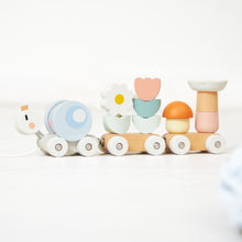 Afbeelding in Gallery-weergave laden, Janod Sweet Cocoon – De Slakkentrein - J04010
