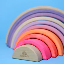 Afbeelding in Gallery-weergave laden, Grimm&#39;s houten regenboog neon pink roze- 15040
