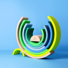 Afbeelding in Gallery-weergave laden, Grimm&#39;s houten regenboog neon groen - 15050
