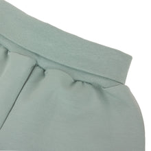 Afbeelding in Gallery-weergave laden, Lässig sweatpants GOTS granietgroen - maat 74/80
