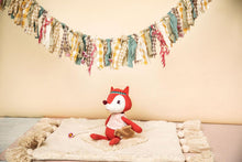 Afbeelding in Gallery-weergave laden, Lilliputiens Alice de vos muziekknuffel ECO - 83296
