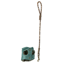 Afbeelding in Gallery-weergave laden, Maileg Harnas en riem van Pet Supply in donker mintgroen 16-6913-01
