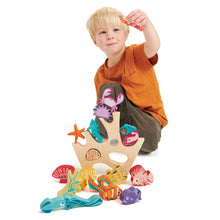 Afbeelding in Gallery-weergave laden, Diep in de zee 🩵 Tender Leaf Toys Stacking Coral Reef / stapel koraalrif
