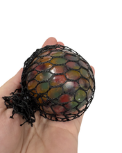 Afbeelding in Gallery-weergave laden, Fidget toys - Squishy mesh bal in netje
