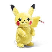 Afbeelding in Gallery-weergave laden, Steiff Collector's item - Pokemon Pikachu MOH 21 cm geel
