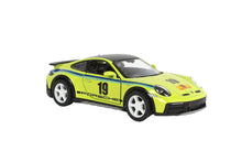 Afbeelding in Gallery-weergave laden, Kinsmart Porsche 911 Rallye Livery Edition die cast pull back - 13 cm

