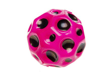 Afbeelding in Gallery-weergave laden, Fidget Toys Moon ball - Football stuiterbal fluo/zwart
