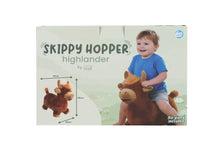 Afbeelding in Gallery-weergave laden, Mini Club Skippy hopper Highland Cow - met pomp pluche 60 cm
