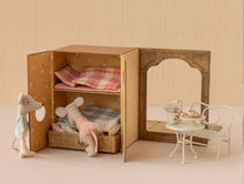 Afbeelding in Gallery-weergave laden, Maileg ballet muizen in dansstudio, kleine zus en broer muis 17-5105-00
