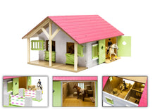 Afbeelding in Gallery-weergave laden, Kids Globe paardenstal hout met 2 boxen en berging roze 1:24
