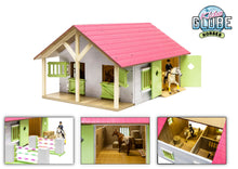 Afbeelding in Gallery-weergave laden, Kids Globe paardenstal hout met 2 boxen en berging roze 1:24
