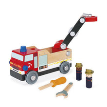 Afbeelding in Gallery-weergave laden, Janod Brico'Kids houten brandweerwagen - J06469
