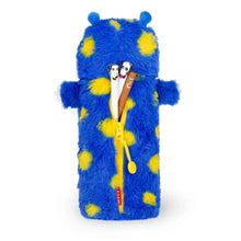 Afbeelding in Gallery-weergave laden, Legami Pencil Case - Monster - Super Soft!
