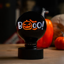 Afbeelding in Gallery-weergave laden, Legami Halloween - Decorative Lightbulb-Shaped Table Lamp - Pumpkin Booo - Bulb Fiction XL

