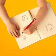 Afbeelding in Gallery-weergave laden, Legami Balpen Click en Clack Ladybug 1 mm - Rode-Zwarte Inkt - Secret 2026
