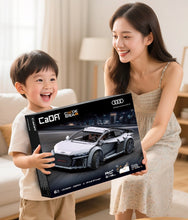 Afbeelding in Gallery-weergave laden, CaDA Audi R8 Coupé (1:14)
