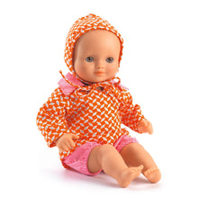 Afbeelding in Gallery-weergave laden, Djeco Pomea x Petit Pan kledingset pop 30-34 cm Pépin - DJ07756
