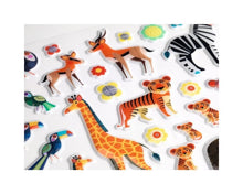 Afbeelding in Gallery-weergave laden, Djeco puffy stickers Mama en haar kleintjes - DJ09081
