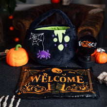Afbeelding in Gallery-weergave laden, Legami Halloween - Undermat with Sound Effects - Screaming Doormat
