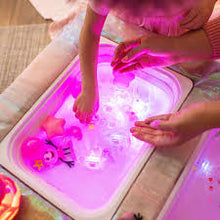 Afbeelding in Gallery-weergave laden, Glopals Light up cubes 4 stuks - Ida / Roze
