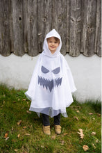 Afbeelding in Gallery-weergave laden, Great Pretenders Spooky Ghost Poncho - maat 5/6 jaar - 56505
