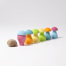 Afbeelding in Gallery-weergave laden, Grimm&#39;s houten regenboog paddestoelen pastel - 10586
