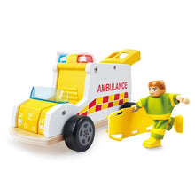 Afbeelding in Gallery-weergave laden, Hape Toys- Rapid Response Toy Ambulance, interactieve ziekenwagen - E3091
