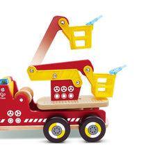 Afbeelding in Gallery-weergave laden, Hape Toys - Siren &amp; Lights Toy Fire Truck, interactieve brandweerwagen - E3090
