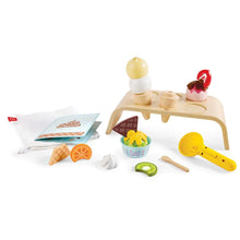 Afbeelding in Gallery-weergave laden, Hape Toys Ga Creamy Dreamy Ice Cream Corner - E3217
