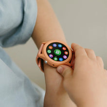 Afbeelding in Gallery-weergave laden, Kidywolf K-WATCH interactief uurwerk - Koraal
