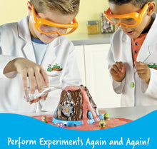 Afbeelding in Gallery-weergave laden, Learning Resources - Beaker Creatures® Bubbling Volcano Reactor™
