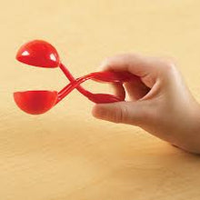 Afbeelding in Gallery-weergave laden, Learning Resources fijne motoriek Squeezy Tweezers™- per stuk
