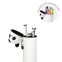 Afbeelding in Gallery-weergave laden, Legami 2-in-1  Siliconen Etui - Panda hug me
