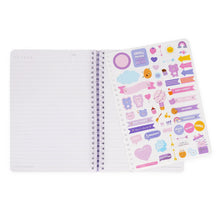 Afbeelding in Gallery-weergave laden, Legami A5 gelinieerd notitieboek met harde kaft - Teddybeer - Hug More Worry Less
