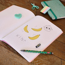 Afbeelding in Gallery-weergave laden, Legami erasable pen Uitwisbare gelpen - Kip * I Care a Lot
