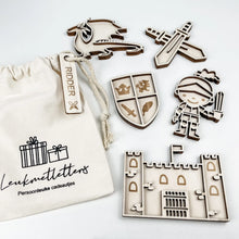 Afbeelding in Gallery-weergave laden, Leuk met Letters - Kleine vultrays - Ridder
