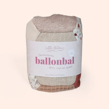 Afbeelding in Gallery-weergave laden, Little Botanic Label - Sensorische Ballonbal - Duo-pack Nature &amp; Jeans
