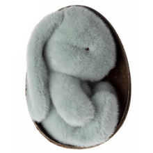 Afbeelding in Gallery-weergave laden, Maileg Bunny konijntje knuffel in ei - zachtblauw 16-3990-00

