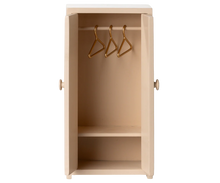 Afbeelding in Gallery-weergave laden, Maileg kast muis lichtroze 11-6008-01
