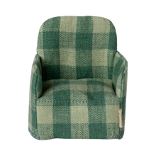 Afbeelding in Gallery-weergave laden, Maileg poppenhuis folding chair stoel - groen geruit 11-5405-00

