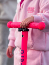 Afbeelding in Gallery-weergave laden, Micro Step - Micro Maxi Micro inklapbaar LED paars roze Neon
