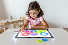 Afbeelding in Gallery-weergave laden, Miniland transparante Math Color Rings Lightpad - set 16 stuks
