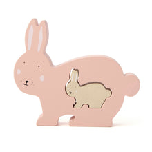 Afbeelding in Gallery-weergave laden, Trixie houten puzzeldier Mrs. Rabbit
