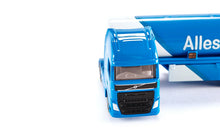 Afbeelding in Gallery-weergave laden, SIKU 1626 - Volvo Tanktruck met oplegger

