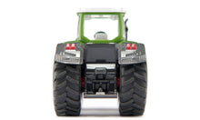 Afbeelding in Gallery-weergave laden, SIKU 2000 -  Traktor Fendt 942 Vario met frontmaaier
