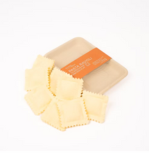 Afbeelding in Gallery-weergave laden, Several Needs Speeleten - Ravioli set in vilt
