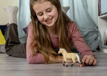 Afbeelding in Gallery-weergave laden, Schleich Horse Club Fjord merrie - 13980
